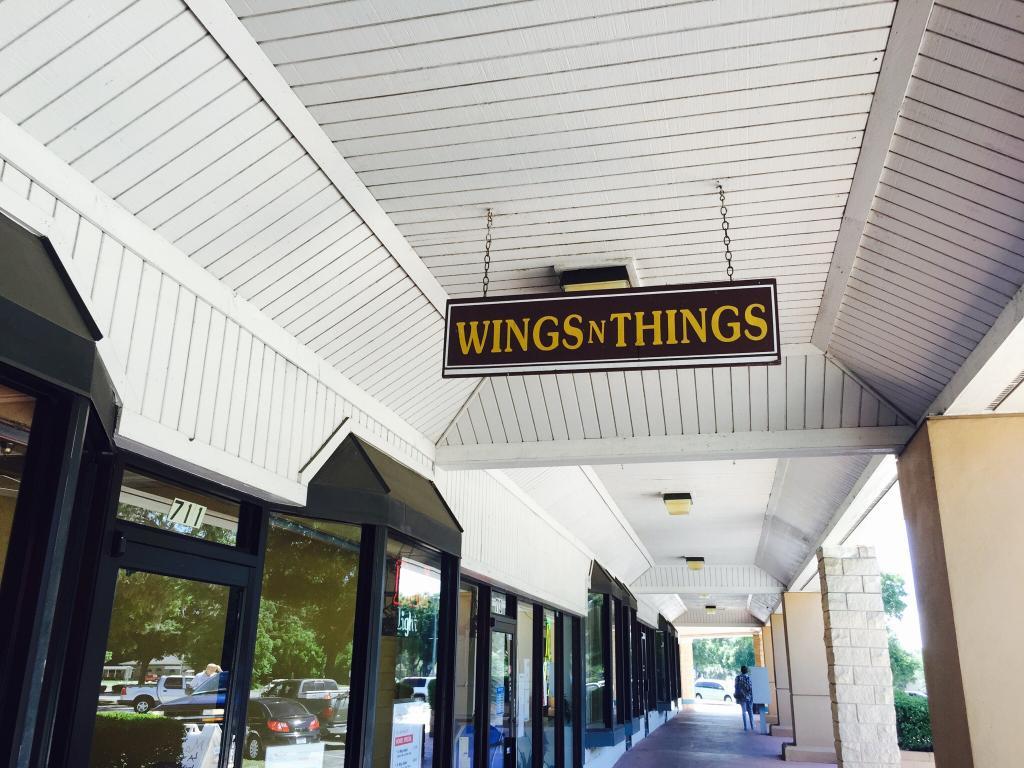 Wings-N-tdings